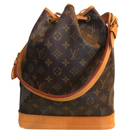 louis vuitton sac noé grand monogram canvas|louis vuitton noe monogram.